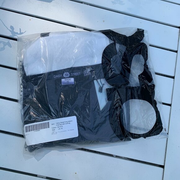 ASOS Daisy Street Crop Top with Ruching - Picture 11 of 15